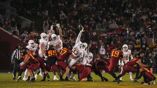 t'vondre sweat iowa state
